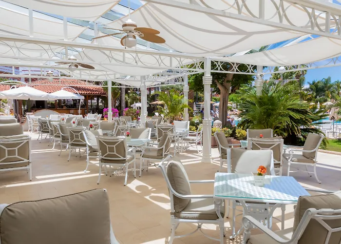 Hotel Riu Garoe